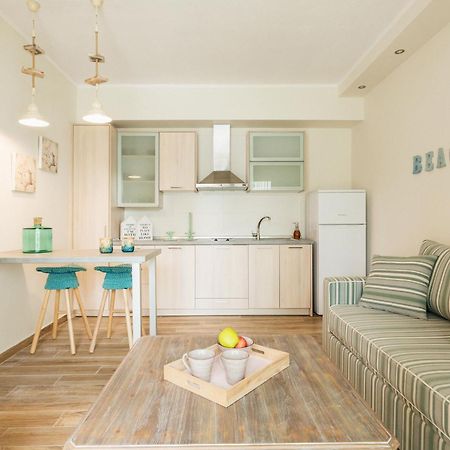 Enastron Appartement Pefkochori Buitenkant foto